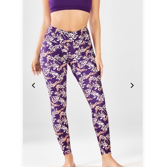 NWT Fabletics High-Waisted Powerhold Legging - Picture 2 of 4